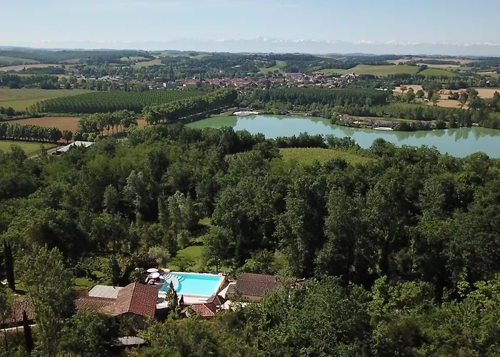 Luxury Family In The Heart Of Gascony. Large Pool & Gorgeous View וילה Tourdun