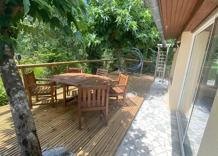 Luxury Family In The Heart Of Gascony. Large Pool & Gorgeous View וילה