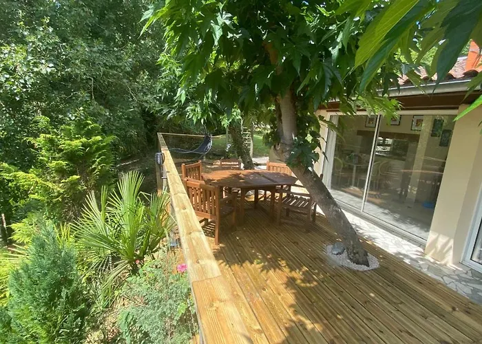 Luxury Family In The Heart Of Gascony. Large Pool & Gorgeous View וילה *