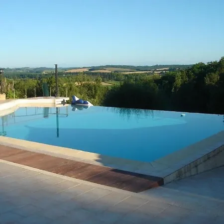 Luxury Family In The Heart Of Gascony. Large Pool & Gorgeous View Villa Tourdun