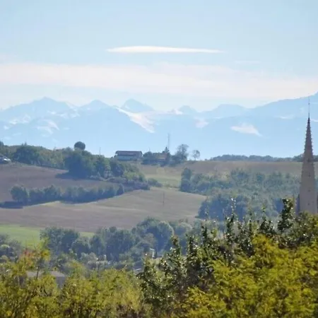 Luxury Family In The Heart Of Gascony. Large Pool & Gorgeous View Tourdun