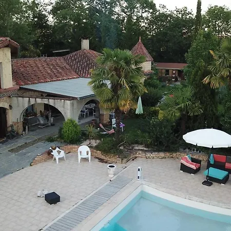 Villa Luxury Family In The Heart Of Gascony. Large Pool & Gorgeous View Tourdun