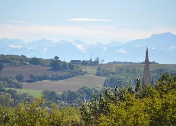 Luxury Family In The Heart Of Gascony. Large Pool & Gorgeous View Tourdun